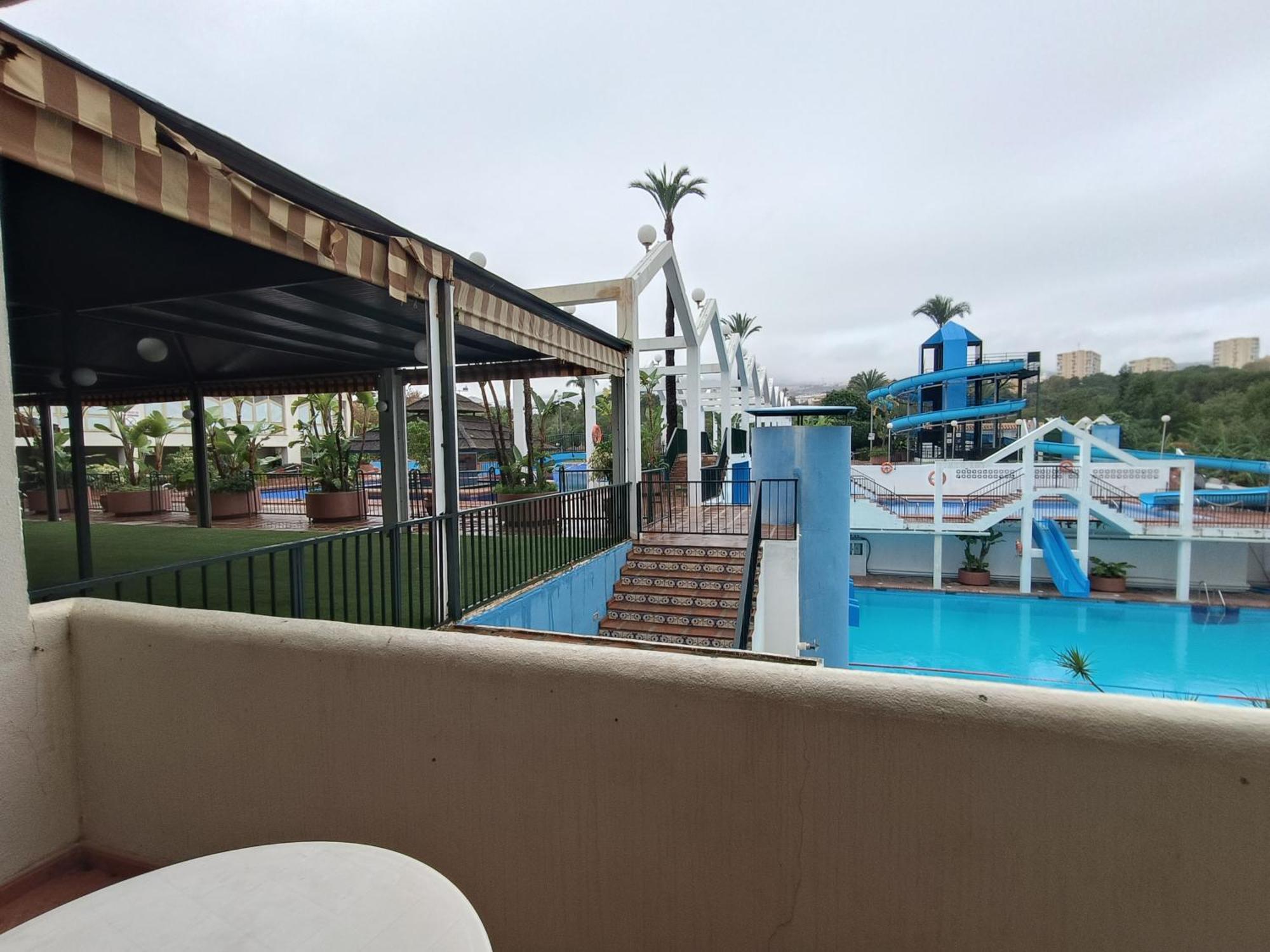 VIVE BENALMÁDENA Estudios Benal Beach Exterior foto